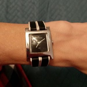 Skagen Black/White Watch